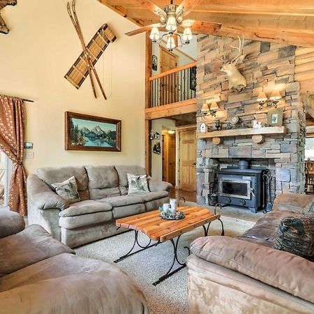 Cozy Utah Cabin With Deck And Fire Pit! Duck Creek Village Exterior foto